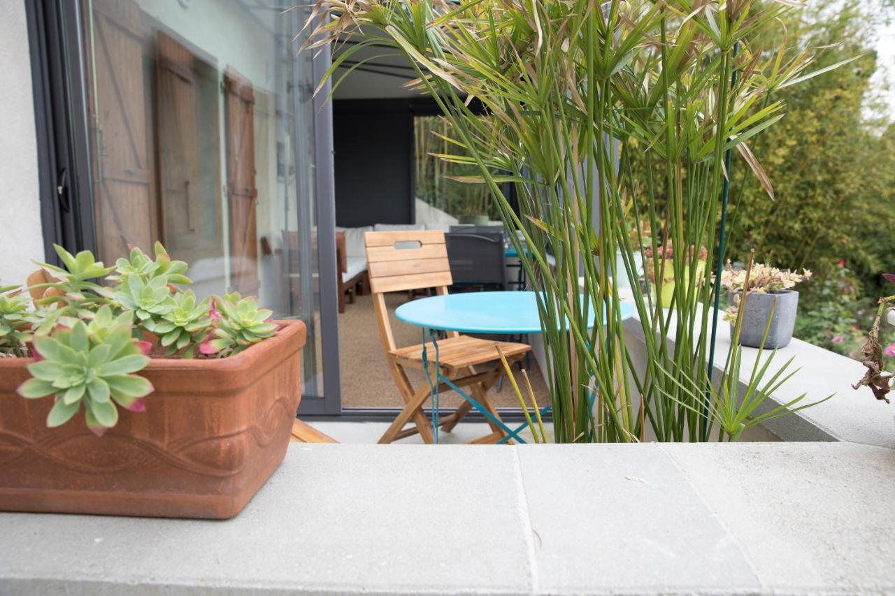 Agreable Logement Independant Avec Veranda Vienne  Exteriör bild